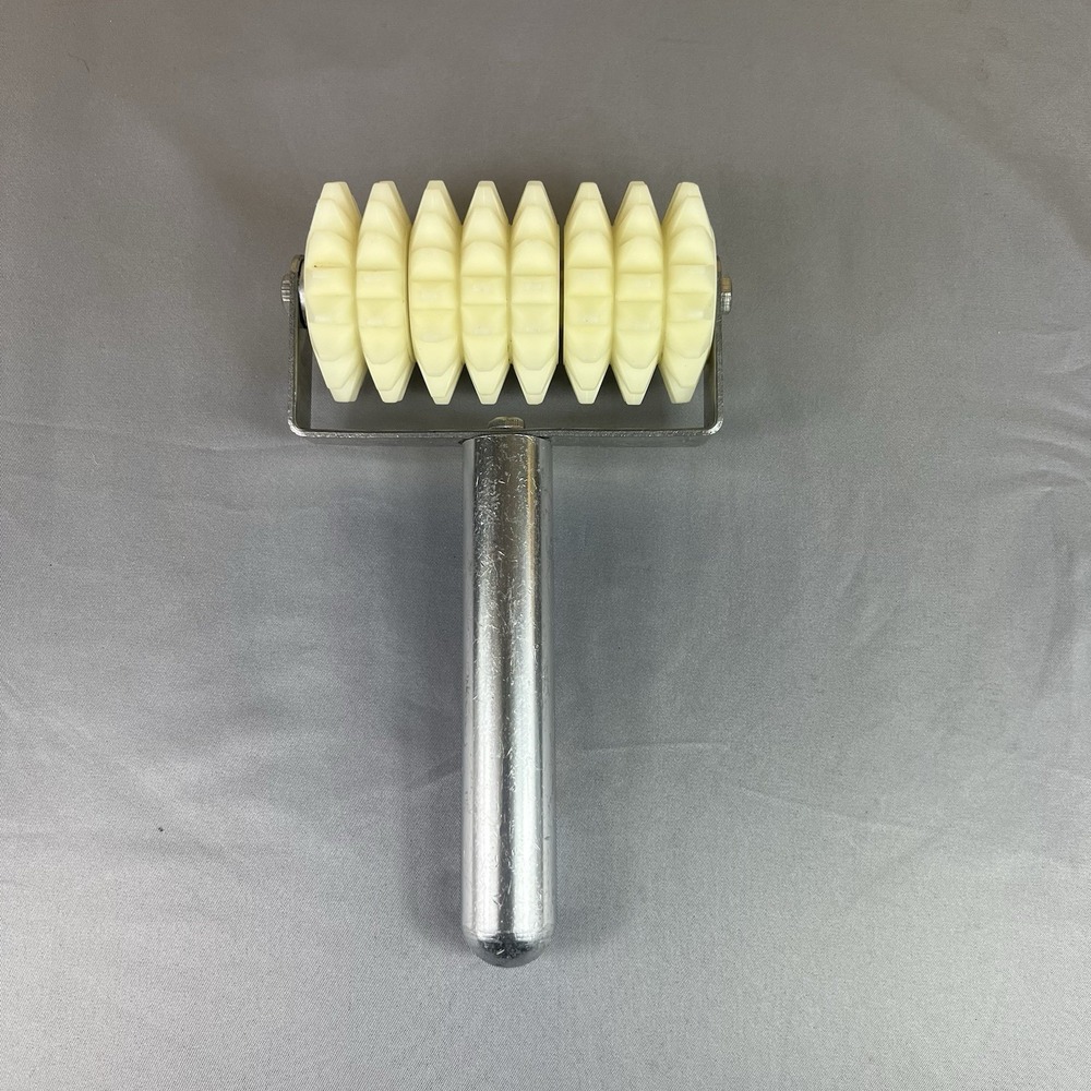 American Metal 8-Wheel Dough Docker – Pastry Roller Tool Stainless Steel